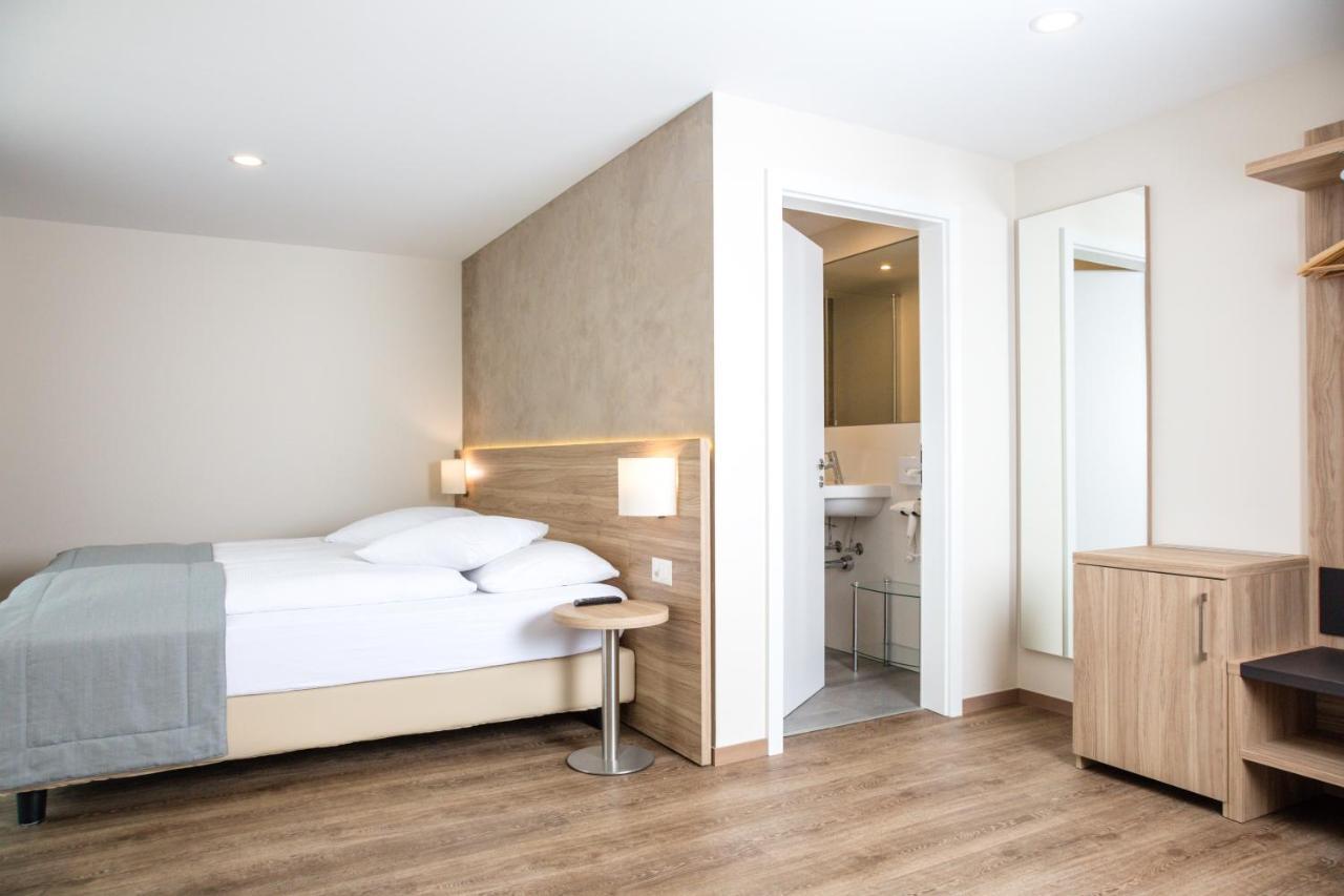 Hotel De Chailly Монтрё Экстерьер фото