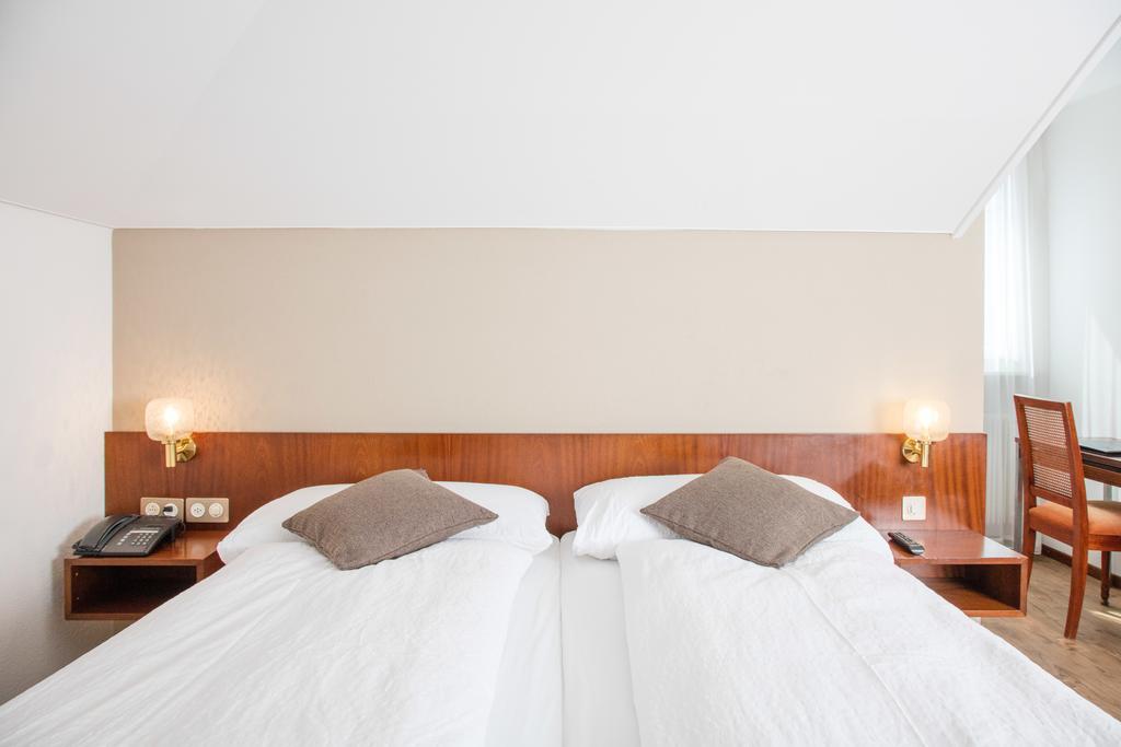 Hotel De Chailly Монтрё Экстерьер фото