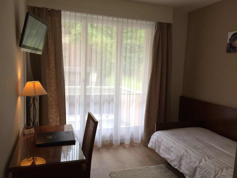 Hotel De Chailly Монтрё Экстерьер фото