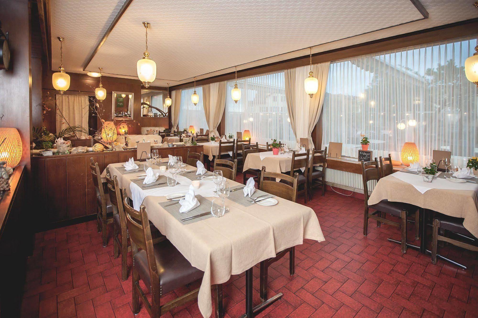 Hotel De Chailly Монтрё Экстерьер фото